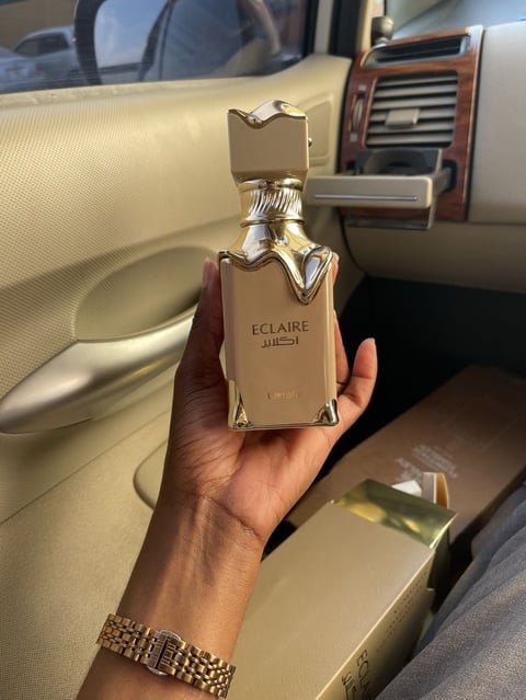 Eclaire parfum review